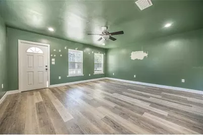 10711 NE 98th Lane, Archer, FL 32618 - Photo 9