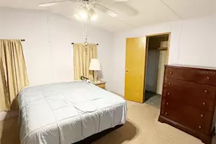 407 SE 4th St, Williston, FL 32696 - Photo 15