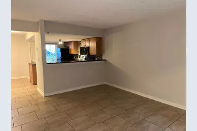 1810 NW 23rd Boulevard #109, Gainesville, FL 32605 - Photo 5