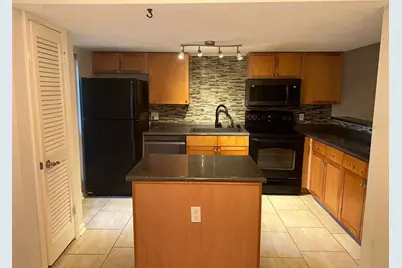 1810 NW 23rd Boulevard #109, Gainesville, FL 32605 - Photo 3