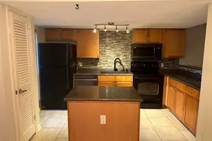 1810 NW 23rd Blvd, Gainesville, FL 32605 - Photo 3