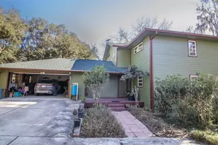 243 Herman Dr, Hawthorne, FL 32640 - Photo 3