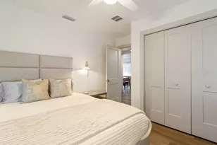 304 NW 24th St, Gainesville, FL 32607 - Photo 27