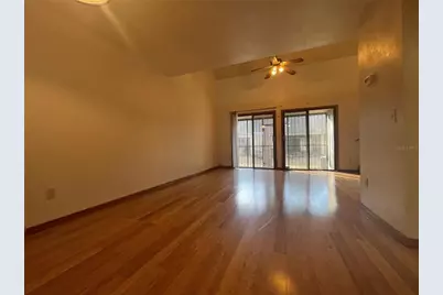 7200 SW 8th Avenue #Q-107, Gainesville, FL 32607 - Photo 3