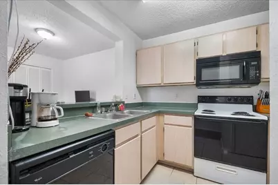 3705 SW 27th Street #627, Gainesville, FL 32608 - Photo 17