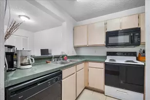 3705 SW 27th St, Gainesville, FL 32608 - Photo 17