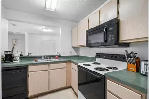 3705 SW 27th St, Gainesville, FL 32608 - Photo 19