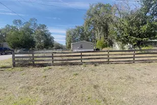 605 Standridge St, Bronson, FL 32621 - Photo 29