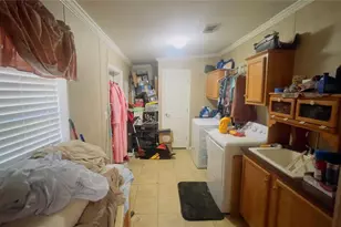 605 Standridge St, Bronson, FL 32621 - Photo 15