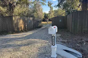 1085 State Road 100, Florahome, FL 32140 - Photo 21