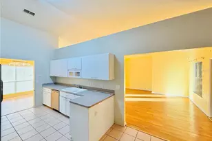 4423 NW 36th St, Gainesville, FL 32605 - Photo 13