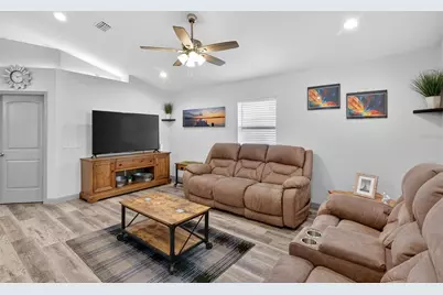 23167 NW 180th Place, High Springs, FL 32643 - Photo 5