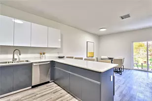 1579 NW 29 Rd, Gainesville, FL 32605 - Photo 5