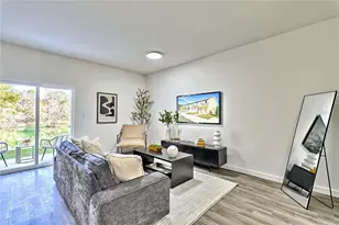 1579 NW 29 Rd, Gainesville, FL 32605 - Photo 9