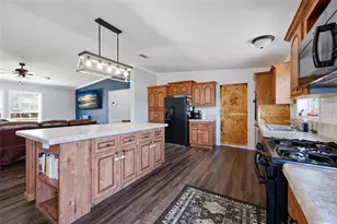 2400 NW 5th St, Bell, FL 32619 - Photo 9