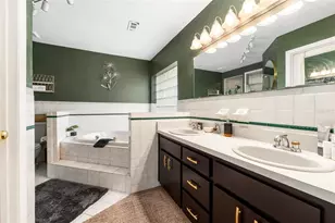 3670 NW 20th Ave, Bell, FL 32619 - Photo 21