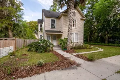 123 NE 8th Street, Gainesville, FL 32601 - Photo 1