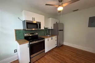 123 NE 8th St, Gainesville, FL 32601 - Photo 5