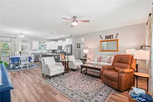 9092 Maryann Dr, Fanning Springs, FL 32693 - Photo 3