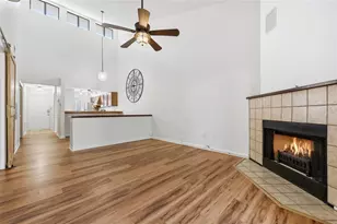 3952 NW 27th Ln, Gainesville, FL 32606 - Photo 5