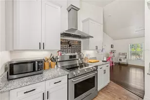 3353 NE 71st Ave, High Springs, FL 32643 - Photo 7