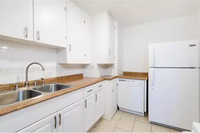 920 NW 20th Street, Gainesville, FL 32603 - Photo 9