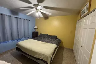 6025 SW 11th Pl, Gainesville, FL 32607 - Photo 7