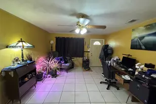 6025 SW 11th Pl, Gainesville, FL 32607 - Photo 11