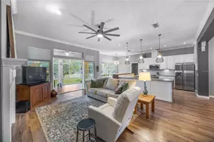 6818 NW 105th Ave, Alachua, FL 32615 - Photo 7