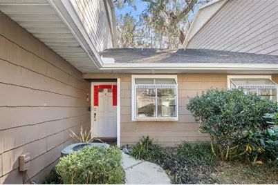 815 SW 51st Way #815, Gainesville, FL 32607 - Photo 3