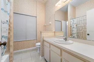 815 SW 51 Way, Gainesville, FL 32607 - Photo 17