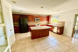 10812 Tilston Point, Orlando, FL 32832 - Photo 3