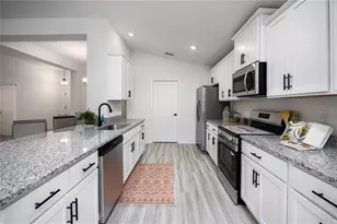 16929 NW 176th Wy, Alachua, FL 32615 - Photo 9