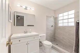 9755 SW 52nd Rd, Gainesville, FL 32608 - Photo 5