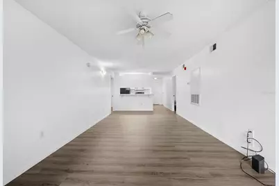 3921 SW 34th Street #208, Gainesville, FL 32608 - Photo 5