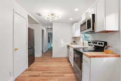 425 SE 2nd Street, Williston, FL 32696 - Photo 11