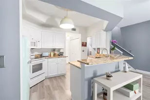 4942 NW 1st Pl, Gainesville, FL 32607 - Photo 3