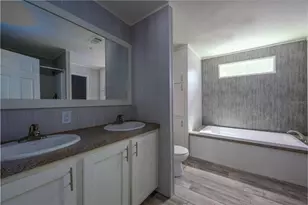 1041 NE County Rd 125, Lawtey, FL 32058 - Photo 7