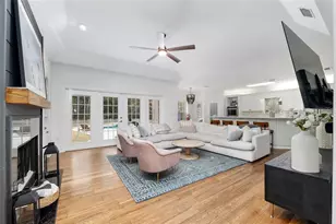 11121 NW 15th Pl, Gainesville, FL 32606 - Photo 9