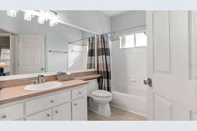 4353 NW 34 Terrace, Gainesville, FL 32605 - Photo 21