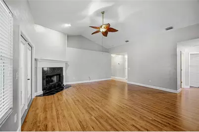 21073 NW 167th Place, High Springs, FL 32643 - Photo 9