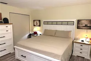 1101 SW 19th Pl, Gainesville, FL 32601 - Photo 15