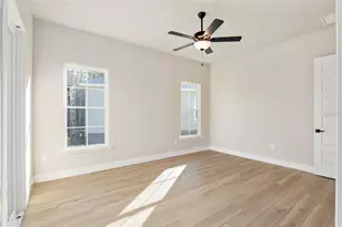 1041 NW 132nd Blvd, Newberry, FL 32669 - Photo 21