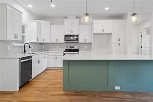 601 Fisher Dr, Bronson, FL 32621 - Photo 7