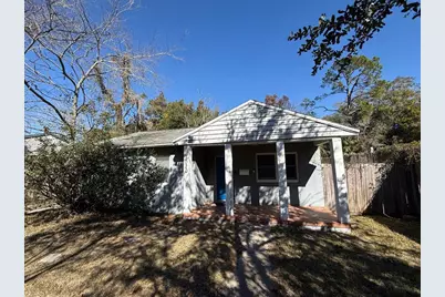 1020 NE 1st Avenue, Gainesville, FL 32601 - Photo 1
