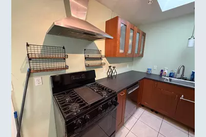 1020 NE 1st Avenue, Gainesville, FL 32601 - Photo 5