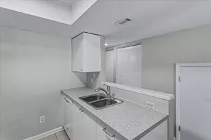 2508 SW 35th Pl, Gainesville, FL 32608 - Photo 9