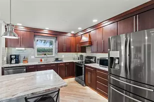 256 Baisden Rd, Jacksonville, FL 32218 - Photo 11