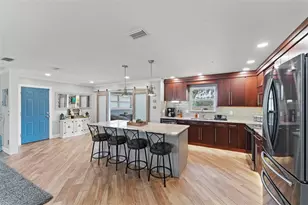 256 Baisden Rd, Jacksonville, FL 32218 - Photo 9