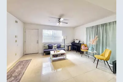 2360 SW Archer Road #101, Gainesville, FL 32608 - Photo 7